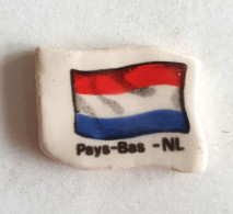 FEVE DRAPEAU DE L'EUROPE PAYS BAS Marquage Pays Bas NL - MAURIN 1993 - Landen