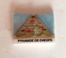 FEVE NORDIA 1994 LES 7 MERVEILLES DU MONDE LES PYRAMIDES - Geschiedenis