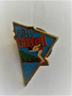 PINS SPORTS NATATION TEAM VITTEL EAU MINERALE  / 33NAT - Natation