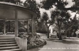 Hesse - Rüsselsheim Am Main. Im Stadtpark - Rüsselsheim