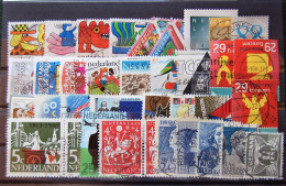 Nederland Pays Bas - Small Batch Of 37 Stamps Used XXXVIII - Verzamelingen
