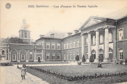 Belgique - Gembloux - Cour D'honneur De L'institut Agricole - G. Hermans - Petite Fille - Carte Postale Ancienne - Namen