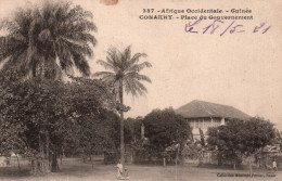 A.O.F. Guinée Française, Conakry: La Place Du Gouvernement - Collection Fortier - Carte N° 387 - Guinea Francesa