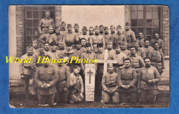 CPA Photo - Caserne à Situer - 1926 - Fête Du Père Cent - 182e RALT Régiment Artillerie Lourde Tractée - Cercueil - Uniformes