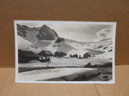 BAGNERES DE BIGORRE Environs(65) Carte Photo Paysage De Montagne Chalets Petite Animation - Bagneres De Bigorre