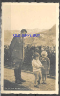 RARE NAZI Germany ADOLF HITLER WITH CHILDREN  PHOTO POSTCARD RPPC By HOFFMANN SIE HAT DEM GUHRER DIE HAND GEBEN DURFEN - Guerre 1939-45