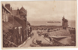 Beach And Quay From Mars Hill. Lynmouth   19804. - (England) - Steamer - Lynmouth & Lynton