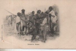 DOMALIE ISSAS  AGE D OR COIN CASSE EN BAS  A GAUCHE - Somalia