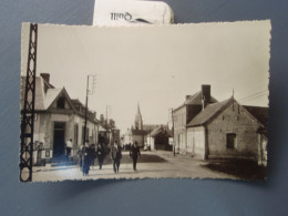 Cpsm BEAUQUESNE La Chaussée De Doullens - Beauquesne