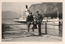 Lac Des 4 Cantons , 2 Militaires Belges En Suisse  , Petite Photo  , - St. Anton