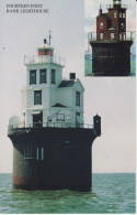 Fourteen Foot Bank Lighthouse  Delaware Bay USA Victorian Structure Originally Brown. Maintenant Bâtiment 4 Étages Blanc - Autres & Non Classés