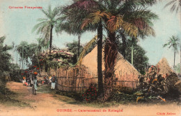 A.O.F. Colonies, Guinée Française: Caravansérail De Koliagbé, Cases - Carte Colorisée Non Circulée - Guinée Française