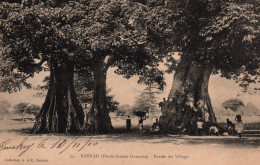 A.O.F. Colonies, Haute-Guinée Française: Kankan, Entrée Du Village - Collection G. Et C. - Carte N° 34 - Frans Guinee