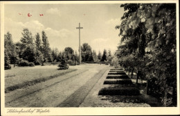 CPA Waplitz Osztynek, Heldenfriedhof, Großes Kreuz - Ostpreussen