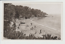 LE RAYOL - VAR - UN COIN DE LA PLAGE - Rayol-Canadel-sur-Mer