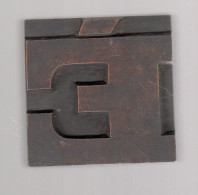 CARACTERE D'IMPRIMERIE BOIS Typographie Vintage Wooden Printer Block Lettre è - Autres & Non Classés