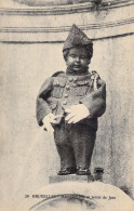 BELGIQUE - Bruxelles - Manneken-Pis En Tenue De Jass - Carte Postale Ancienne - Bauwerke, Gebäude