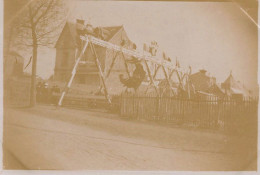 Bécon Les Bruyères * 1898 * La Fête , Les Balancçoires * Manège Fête Foraine Jeu Jeux Enfants * Photo Ancienne 8.8x6.4cm - Other & Unclassified