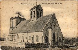 CPA Nucourt L'Eglise Et Son Arbre S La Tour FRANCE (1308846) - Nucourt