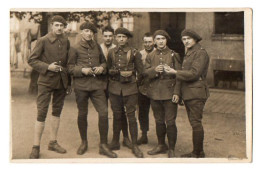 CPA 3389 - MILITARIA - Carte Photo Militaire - Un Groupe De Chasseurs Alpins N° 17 Sur Les Cols - Personnages