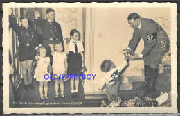 RARE NAZI Germany ADOLF HITLER WITH CHILDREN PHOTO POSTCARD RPPC  HOFFMANN DIE DEUTSCHE ZUKUNFT GRATULIERT IHREM FUHRER - Weltkrieg 1939-45