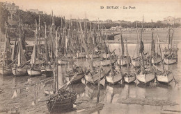 Royan * Vue Sur Le Port * Bateaux - Royan