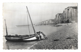 (35116-76) Yport - Mise à L'eau D'un Bateau De Pêche - Yport