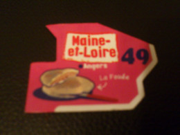 Magnet Le Gaulois ,  Maine Et Loire , 49 - Reklame