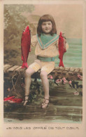 CPA - Je Vous Les Offre De Tout Cœur - Fillette - Poissons Rouges - Filet -  Colorisé - Ancienne Carte Postale - Bebes