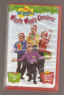 VHS Tape - The Wiggles - Wiggly, Wiggly Christmas - Familiari