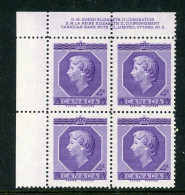 Canada MNH  PB 1953 Queen Elizabeth Coronation - Unused Stamps