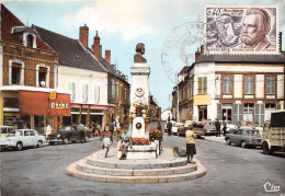 89-TOUCY- LA PLACE PIERRE LAROUSSE - Toucy