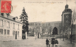 Château Du Loir * La Place De L'église Et La Poste * Ptt - Chateau Du Loir