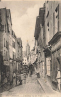 Amiens * L'ancienne Rue Des Tripes * Attelage - Amiens
