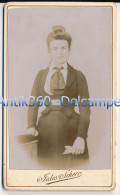 Photographie Ancienne CDV Portrait D'une Jeune Femme Photographe Scherr à Epinal Vosges - Anonieme Personen