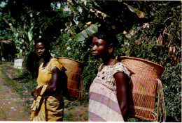 ANGOLA - Mulheres De MAQUELA Do ZOMBO - Angola