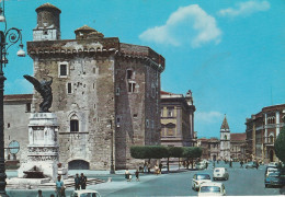 BENEVENTO  - Piazza IV Novembre  E Rocca Dei Rettori - Benevento