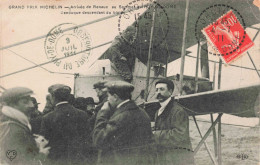 AVIATION - S18518 - Grand Prix Michelin - Arrivée De Renaux Au Sommet Du Puy De Dôme Senouque Descendant Du Biplan - Meetings