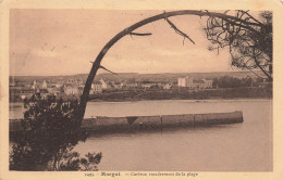 Morgat * Le Curieux Encadrement De La Plage - Morgat