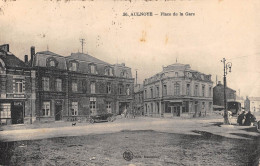 CPA 59 AULNOYE PLACE DE LA GARE / CPA RARE - Autres & Non Classés