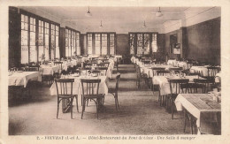 Vouvray * Hôtel Bar Restaurant Du Pont De Cisse * Une Salle à Manger - Vouvray