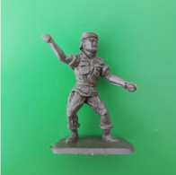 JOUET . MILITAIRE . SOLDAT . CADEAU LESSIVE BONUX - Réf. N°99J - - Militaires