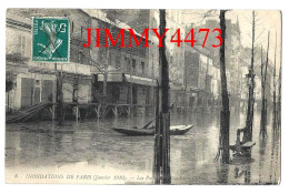 CPA - INONDATION DE PARIS ( Janvier 1910 ) Les Passerelles Rue Saint Charles - N° 6 - L L - Inondations
