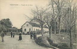 CHER  NERONDES Façade De La Gare - Nérondes