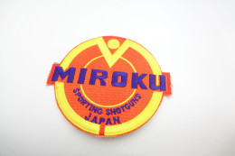 Militaria - PATCH : Original Miroku Sporting Shotguns Japan  - Weapon Patch Gun Pistol - Uniformes