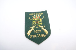 Militaria - PATCH : Original St Barbara Gullegem Weapon Patch Gun Pistol Shooting Range - Uniformes