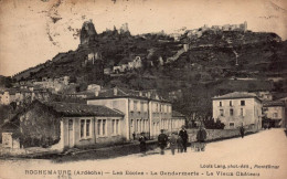 07 , Cpa  ROCHEMAURE , Les Ecoles , La Gendarmerie , Le Vieux Chateau  (01943.M.23) - Rochemaure