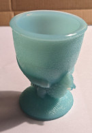 Coquetier Vintage Vallerysthal En Opaline Bleue - Egg Cups