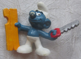 Schleich 1979 - Schtroumpf Charpentier Planche Et Scie - Smurfs