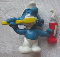 Schleich 1979 - Schtroumpf Dentifrice Se Lave Les Dents - Smurfen